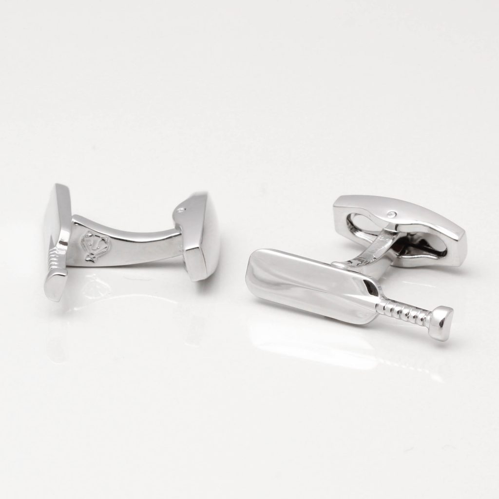 CRICKET BAT CUFFLINKS GALLERY 1 of 1