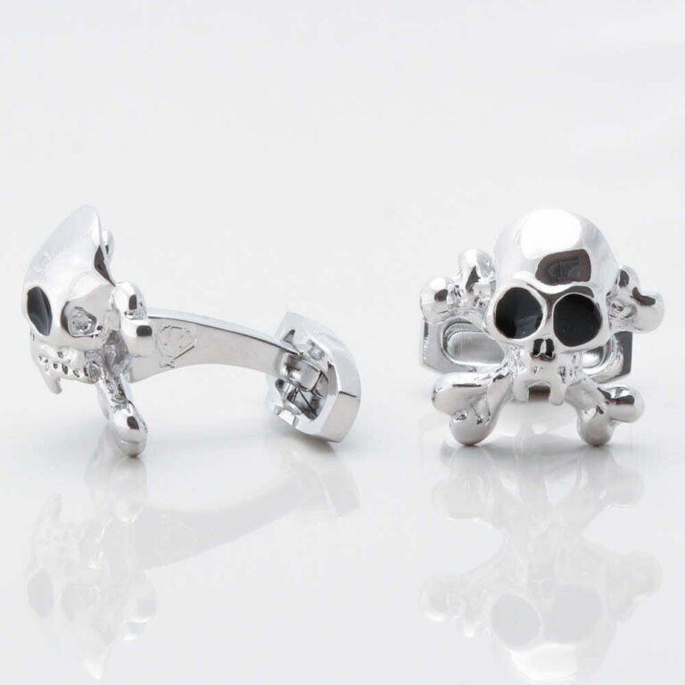 Skull Cross Bones Cufflinks Gallery 1 of 1