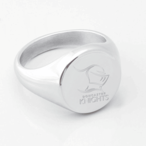 Doncaster Pirates Rugby Engraved Silver Signet Ring e1669211443229