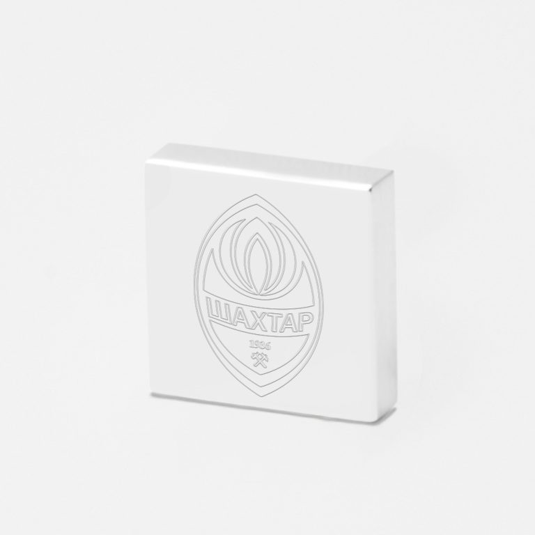 Shakhtar Donetsk Football-Engraved-Silver-Lapel-Pin