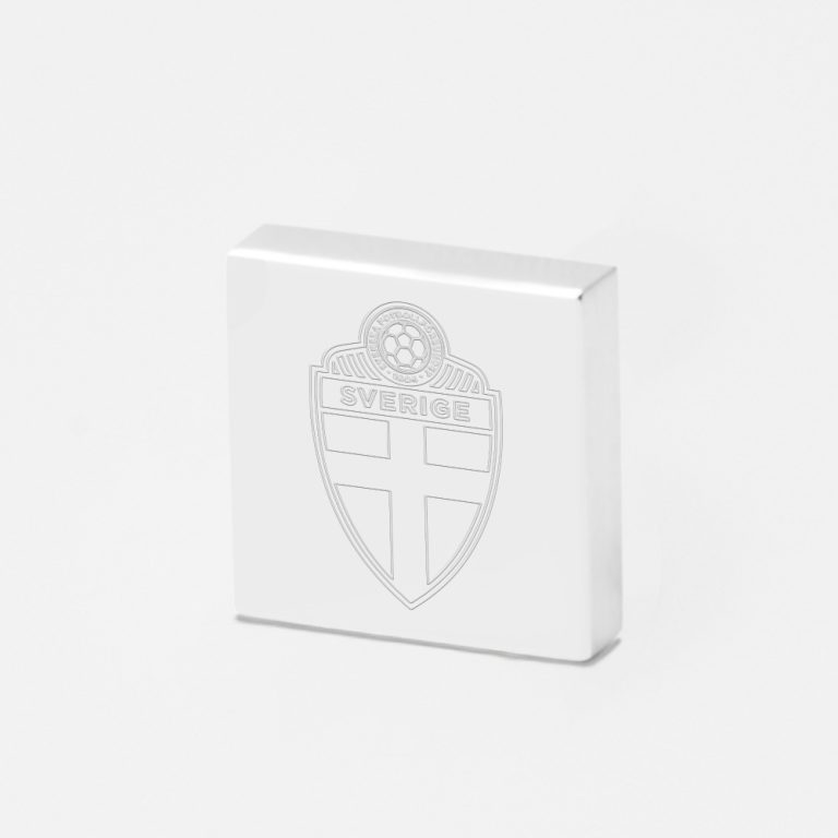 Sweden Football-Engraved-Football-Lapel-Pin