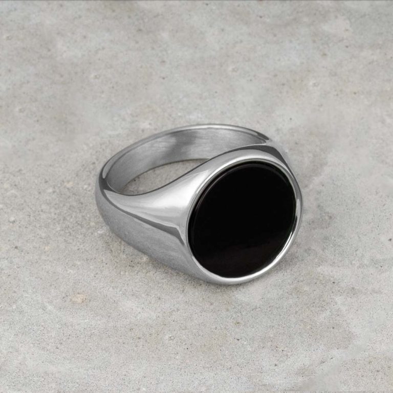 Onyx-Stainless-Steel-Signet-Ring