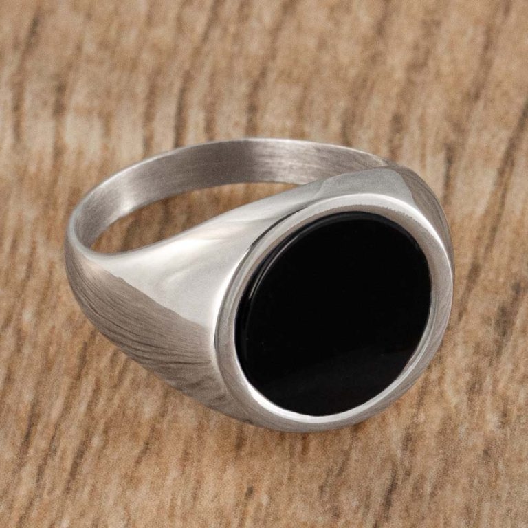 Sterling-Silver-Onyx-Stone-Signet-Ring
