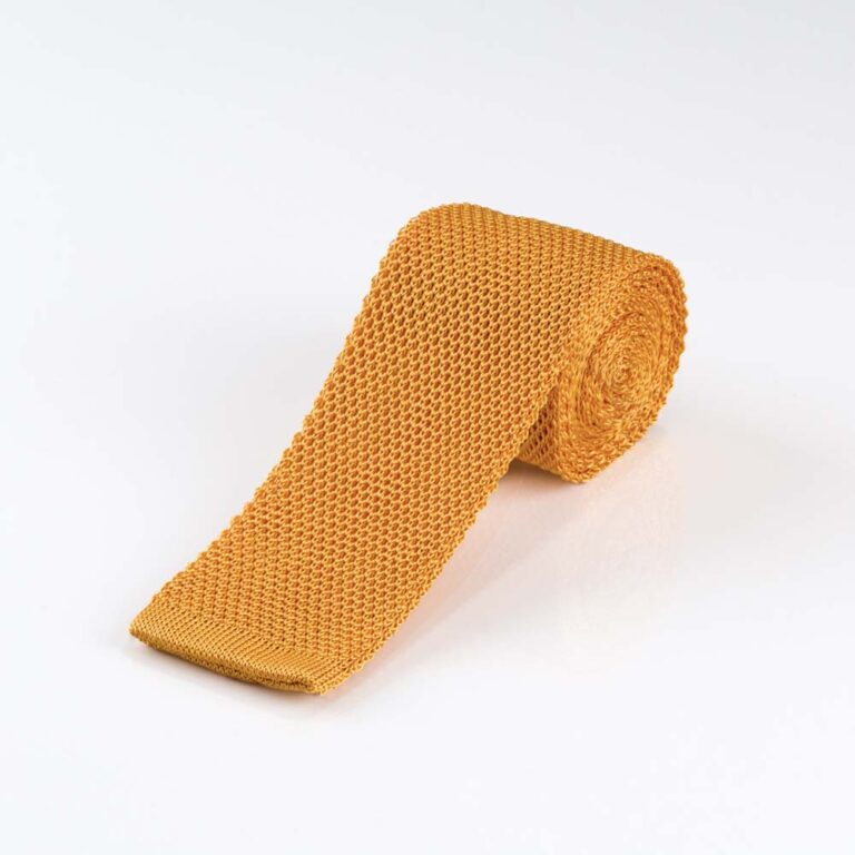 orange-knitted-tie