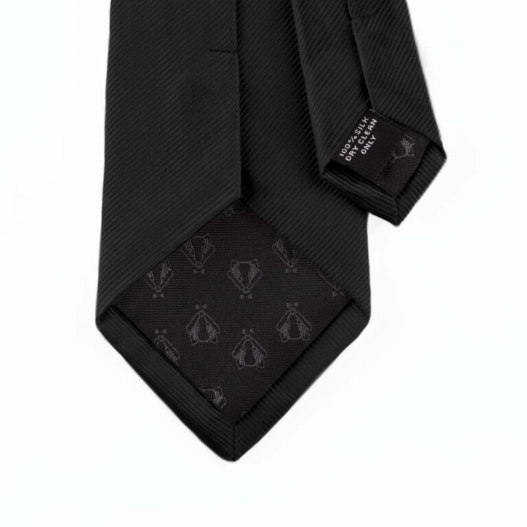 black-ribbed-tie