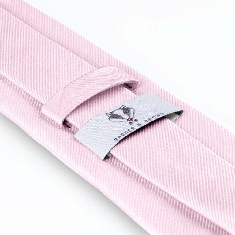 dusty-rose-ribbed-tie