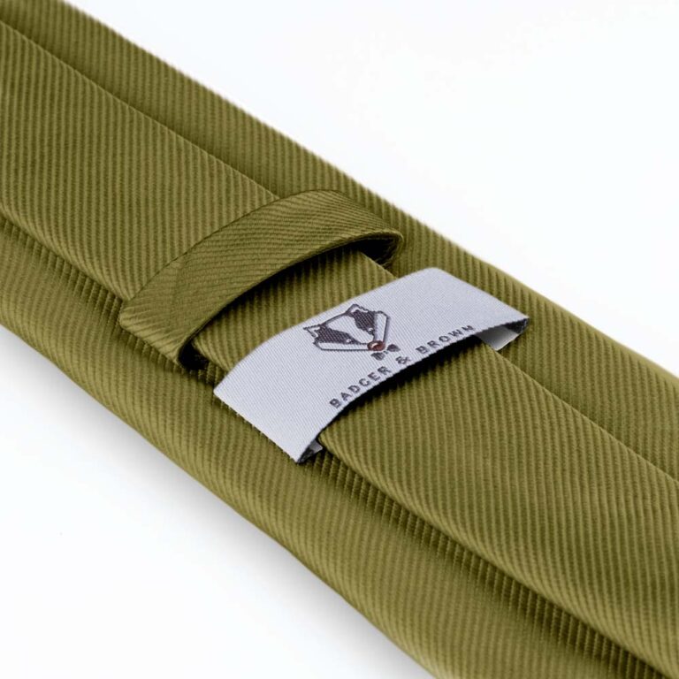 olive-ribbed-tie