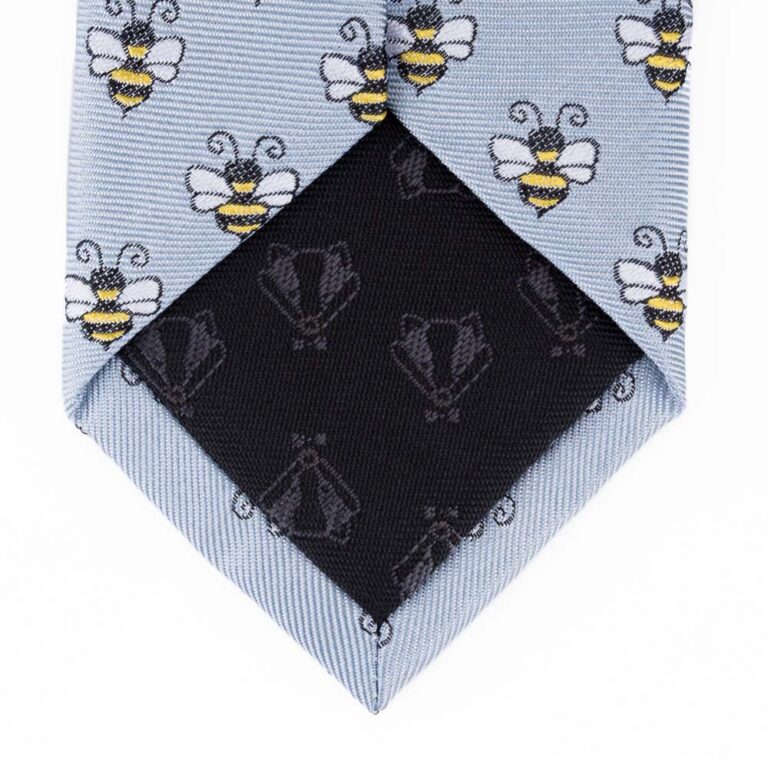 bee-tie