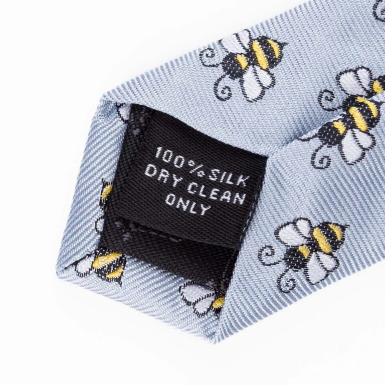 bee-tie