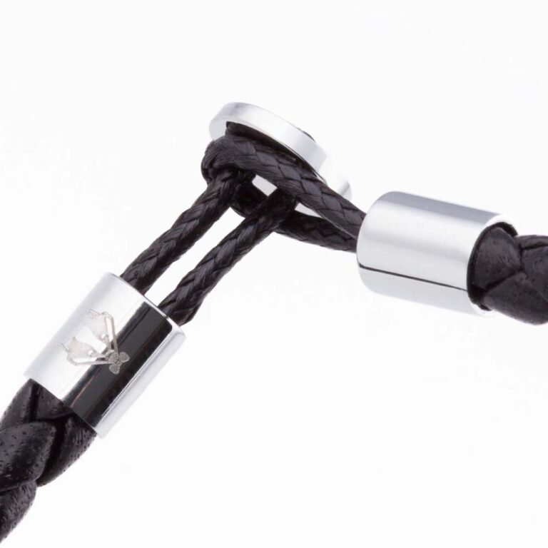 black-super-slim-loop-leather-bracelet