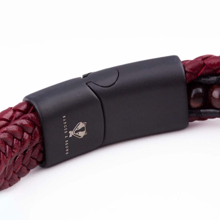 burgundy-beaded-bracelet