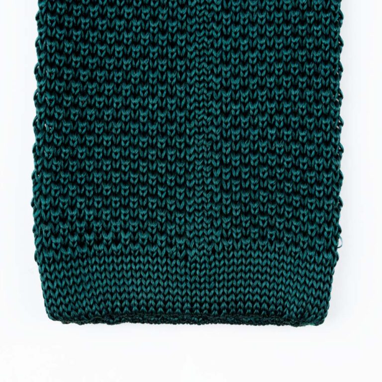 emerald-green-knitted-tie