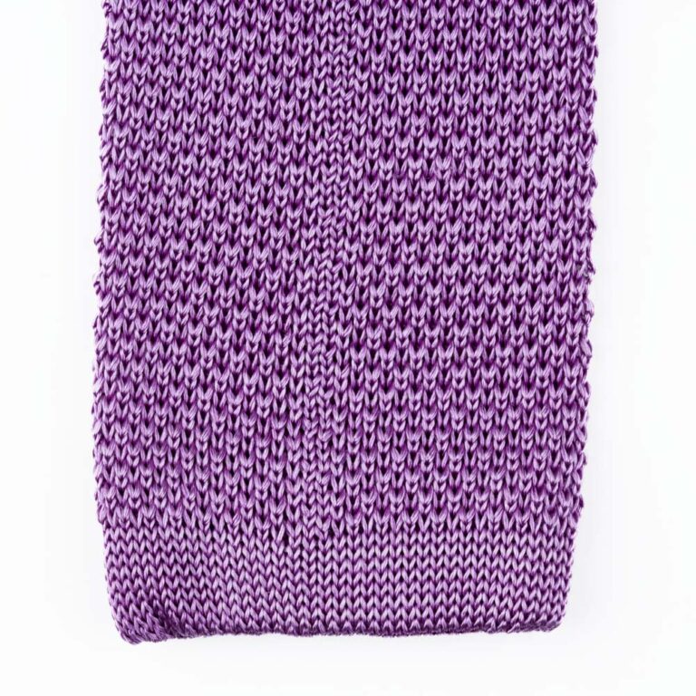mauve-knitted-tie