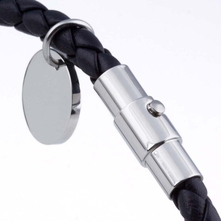 navy-charm-leather-bracelet