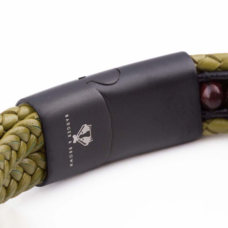 olive-beaded-bracelet