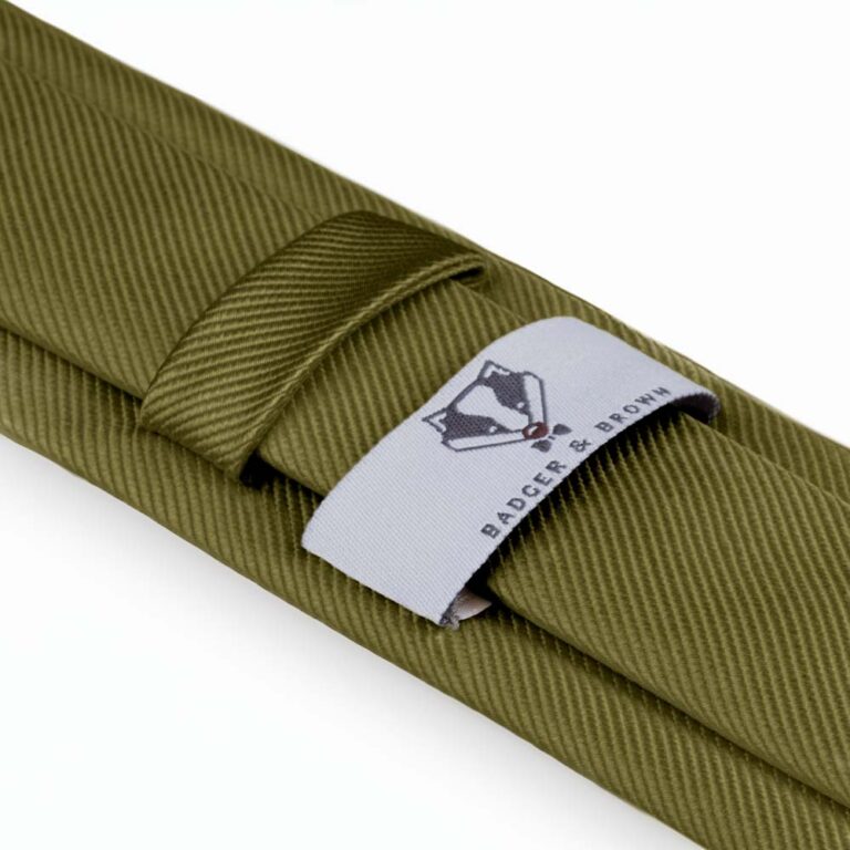 olive-ribbed-skinny-tie